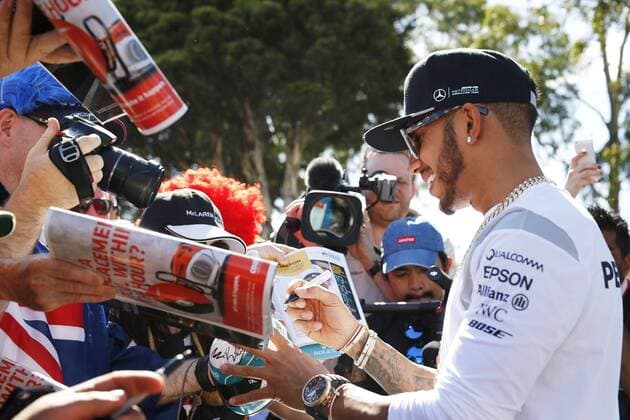 Motorsports: FIA Formula One World Championship WM Weltmeisterschaft 2016, Grand Prix of Australia, 44 Lewis Hamilton (GBR, Mercedes AMG Petronas Formula One Team), xHOCHxZWEIx