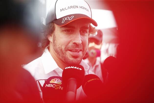 Motorsports: FIA Formula One World Championship WM Weltmeisterschaft 2016, Grand Prix of Australia, 14 Fernando Alonso (ESP, McLaren Honda Formula 1 Team), xHOCHxZWEIx