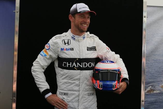 Motorsport, Formel 1, GP Australien, Fahrer Fotoshooting beim Media Day vor dem ersten Rennen in Melbourne 2016 F1 Grand Prix Australian Grand Prix Mar 17th. Melbourne Grand Prix Circuit, Albert Park, Melbourne, Australia. McLaren Honda - Jenson Button. xLeannexBoon Actionplusx  ActionPlus11718976