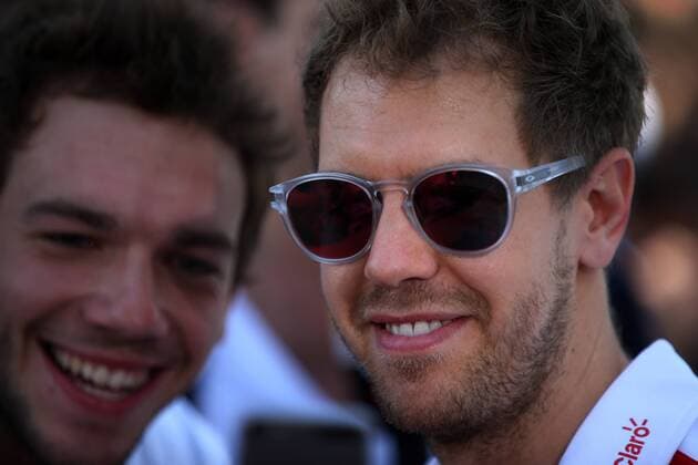 Australian Grand Prix, Melbourne 17 - 20 March 2016 17.03.2016 - Sebastian Vettel (GER) Scuderia Ferrari SF16-H 