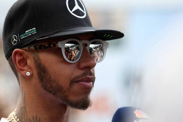 Australian Grand Prix, Melbourne 17 - 20 March 2016 17.03.2016 - Lewis Hamilton (GBR) Mercedes AMG F1 W07 Hybrid 
