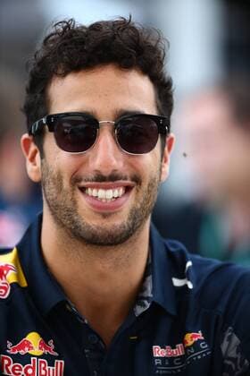 Australian Grand Prix, Melbourne 17 - 20 March 2016 Australian Grand Prix, Melbourne 17 - 20 March 2016 17.03.2016 - Daniel Ricciardo (AUS) Red Bull Racing RB12 