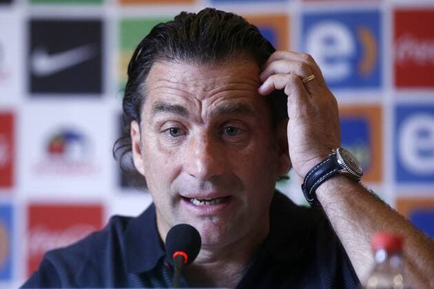 Fußball, Nationalteam Chile, PK von Nationaltrainer Pizzi Chilean National Soccer Team coach Juan Antonio Pizzi delivers a presser in Santiago de Chile, Chile, 17 March 2016, where he announced the list of players for the Russia 2018 World Championship WM Weltmeisterschaft qualification matches. CHILEAN national team Nationalteam COACH PIZZI ANNOUNCES THE PLAYERS LIST FOR RUSSIA 2018 !ACHTUNG: NUR REDAKTIONELLE NUTZUNG!  CHI003 20160317-635938387311817730