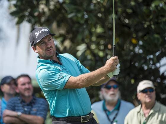 March 17, 2016 - Orlando, FL, U.S: Graeme McDowell of Northern Ireland watches his ball from the 2nd tee during first round golf action of the Arnold Palmer Invitational presented by Mastercard held at Arnold Palmer s Bay Hill Club & Lodge in Orlando, Fl. Romeo T Guzman CSM. PGA Golf Herren 2016: Arnold Palmer Invitational Rnd 1 MAR 17 - ZUMAcg2_