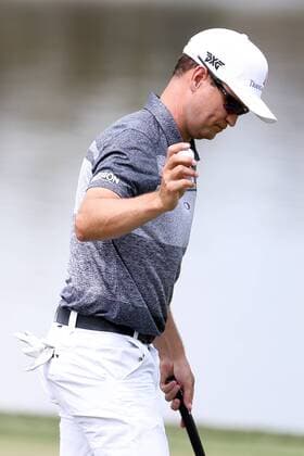 March 17, 2016 - Orlando, Florida, United States - Zach Johnson waves to the crowd after putting the 6th green during the first round of the Arnold Palmer Invitational at Bay Hill Club & Lodge. PGA Golf Herren 2016 - Arnold Palmer Invitational - Round 1 - ZUMAw109