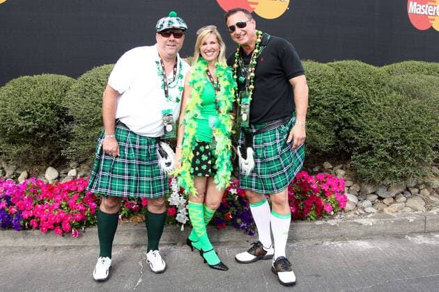March 17, 2016 - Orlando, Florida, United States - (L-R) Brannon Wright, Cheryl Kuykendall and Ken Allen from Orlando, Florida celebrate St. Patrick s Day during the first round of the Arnold Palmer Invitational at Bay Hill Club & Lodge. PGA Golf Herren 2016 - Arnold Palmer Invitational - Round 1 - ZUMAw109