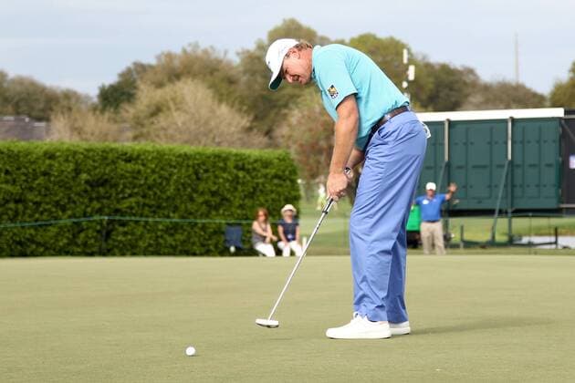 March 17, 2016 - Orlando, Florida, United States - Ernie Els putts the 14th green during the first round of the Arnold Palmer Invitational at Bay Hill Club & Lodge. PGA Golf Herren 2016 - Arnold Palmer Invitational - Round 1 - ZUMAw109