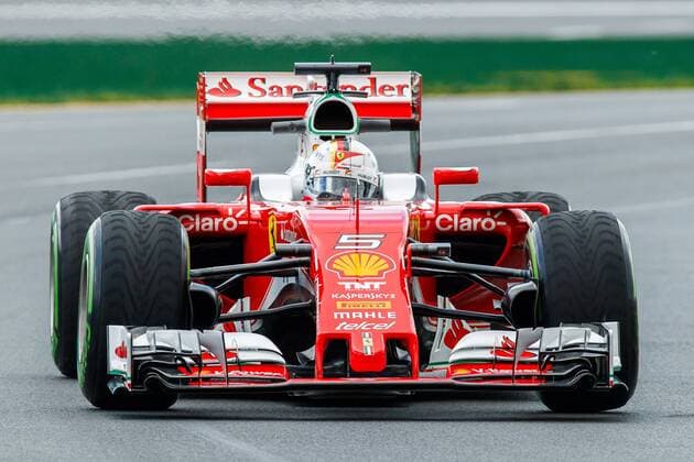 March 18, 2016: Sebastian Vettel (DEU) 5 from the Scuderia Ferrari team rounds turn 2 during practise session one at the 2016 Australian Formula One Grand Prix at Albert Park, Melbourne, Australia. Formula One 2016: Australia Day 2 - ZUMAc04_