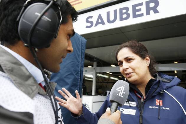 Motorsports: FIA Formula One World Championship WM Weltmeisterschaft 2016, Grand Prix of Australia, Monisha Kaltenborn (AUT, Sauber F1 Team), xHOCHxZWEIx