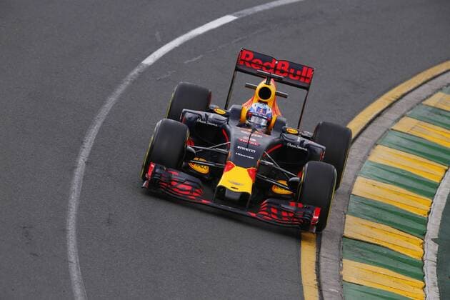 Motorsports: FIA Formula One World Championship WM Weltmeisterschaft 2016, Grand Prix of Australia, 3 Daniel Ricciardo (AUS, Red Bull Racing), xHOCHxZWEIx