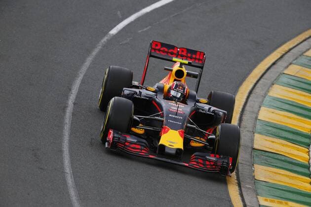 Motorsports: FIA Formula One World Championship WM Weltmeisterschaft 2016, Grand Prix of Australia, 26 Daniil Kvyat (RUS, Red Bull Racing), xHOCHxZWEIx