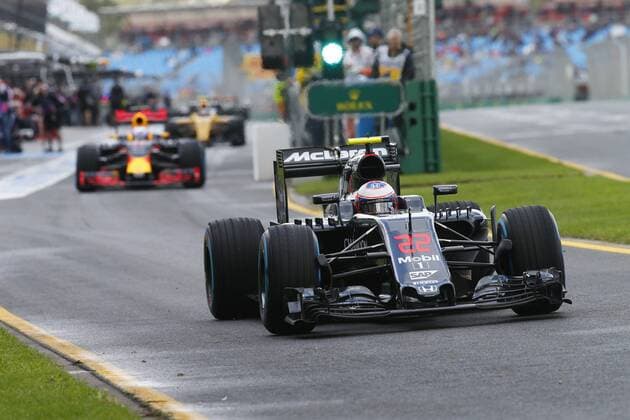 Motorsports: FIA Formula One World Championship WM Weltmeisterschaft 2016, Grand Prix of Australia, 22 Jenson Button (GBR, McLaren Honda Formula 1 Team), xHOCHxZWEIx