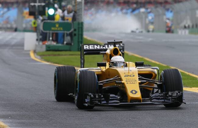 Motorsports: FIA Formula One World Championship WM Weltmeisterschaft 2016, Grand Prix of Australia, 20 Kevin Magnussen (DEN, Renault Formula 1 Team), xHOCHxZWEIx