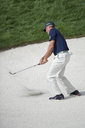 March 17, 2016: Graeme McDowell plays out of the sand and onto the green on 18 during the first round of the Arnold Palmer Invitational in Orlando, FL. (Photograph by Roy K. Miller Icon Sportswire) GOLF: MAR 17 PGA Golf Herren - Arnold Palmer Invitational presented by MasterCard - First Round Icon1603170101 EDITORIAL USE ONLY