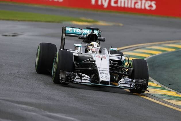 Motorsports: FIA Formula One World Championship WM Weltmeisterschaft 2016, Grand Prix of Australia, 44 Lewis Hamilton (GBR, Mercedes AMG Petronas Formula One Team), xHOCHxZWEIx