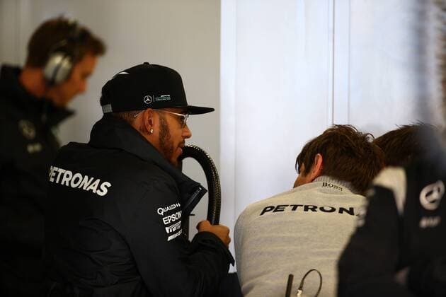 Australian Grand Prix, Melbourne 17 - 20 March 2016 18.03.2016 - Free Practice 2, Lewis Hamilton (GBR) Mercedes AMG F1 W07 Hybrid 