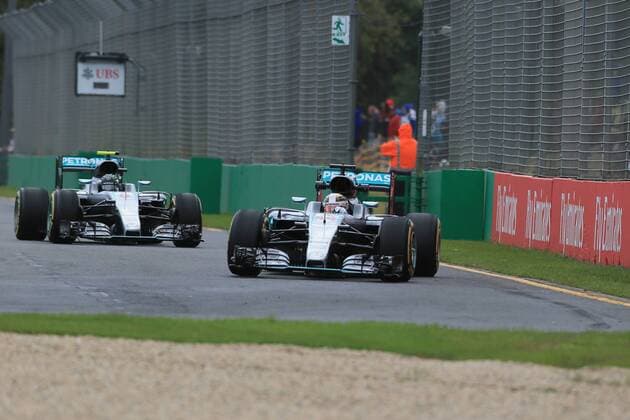 18.03.2016. Melbourne Grand Prix Circuit, Albert Park, Melbourne, Australia. The F1 Australian Grand Prix. Mercedes AMG Petronas W07 Hybrid & x2013; Lewis Hamilton xLeannexBoonx  ActionPlus11719258