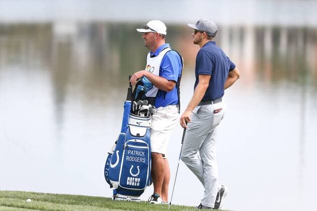 March 18, 2016 - Orlando, Florida, United States - Patrick Rodgers (R) and his caddie Tom Maples wait on the 6th green during the second round of the Arnold Palmer Invitational at Bay Hill Club & Lodge. PGA Golf Herren 2016 - Arnold Palmer Invitational - Round 2 - ZUMAw109