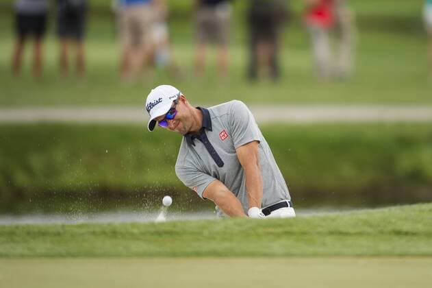 March 18, 2016: Adam Scott hits out of the bunker on 17 during the second round of the Arnold Palmer Invitational in Orlando, FL. (Photograph by Roy K. Miller Icon Sportswire) GOLF: MAR 18 PGA Golf Herren - Arnold Palmer Invitational presented by MasterCard - Second Round Icon1603181762 EDITORIAL USE ONLY