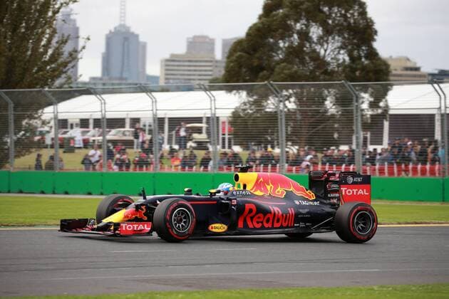 Australian Grand Prix, Melbourne 17 - 20 March 2016 19.03.2016 - Qualifying, Daniel Ricciardo (AUS) Red Bull Racing RB12 