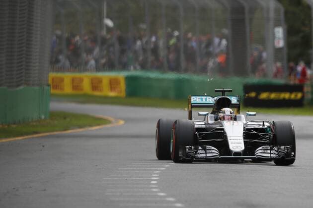 March 19, 2016 - Melbourne, Australia - LEWIS HAMILTON of Germany and Mercedes AMG Petronas F1 Team drives during the qualifying session of the 2016 Formula 1 Australian Grand Prix at Albert Park Circuit, in Melbourne, Australia. F1 2016 - Australian Grand Prix - Qualifying - ZUMAg147