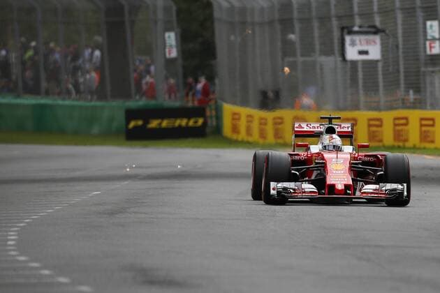 March 19, 2016 - Melbourne, Australia - SEBASTIAN VETTEL of Germany and Scuderia Ferrari drives during the qualifying session of the 2016 Formula 1 Australian Grand Prix at Albert Park Circuit, in Melbourne, Australia. F1 2016 - Australian Grand Prix - Qualifying - ZUMAg147