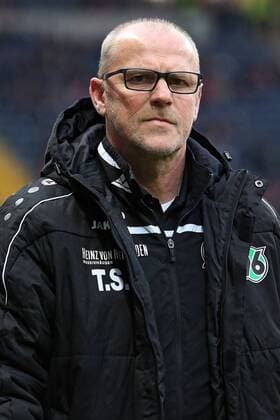 19.03.2016, xovx, Fussball 1.Bundesliga, Eintracht Frankfurt - Hannover 96, emspor, Trainer Thomas Schaaf (Hannover 96), Portrait.