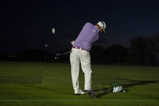 March 19, 2016: Andy Sullivan warms up at the driving range prior to his third round of the Arnold Palmer Invitational in Orlando, FL. (Photograph by Roy K. Miller Icon Sportswire) GOLF: MAR 19 PGA Golf Herren - Arnold Palmer Invitational presented by MasterCard - Third Round Icon160319002 EDITORIAL USE ONLY