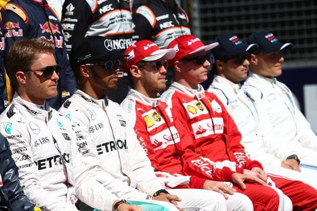 Australian Grand Prix, Melbourne 17 - 20 March 2016 20.03.2016 - Lewis Hamilton (GBR) Mercedes AMG F1 W07 Hybrid 