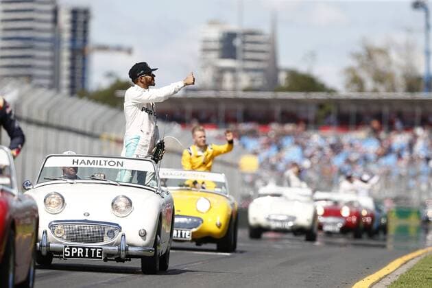 Motorsports: FIA Formula One World Championship WM Weltmeisterschaft 2016, Grand Prix of Australia, 44 Lewis Hamilton (GBR, Mercedes AMG Petronas Formula One Team), xHOCHxZWEIx
