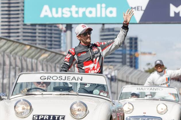 March 20, 2016: Romain Grosjean (FRA) 8 from the Haas F1 Team at the drivers parade prior to the 2016 Australian Formula One Grand Prix at Albert Park, Melbourne, Australia. Formula One 2016: Australia - Race - ZUMAc04_