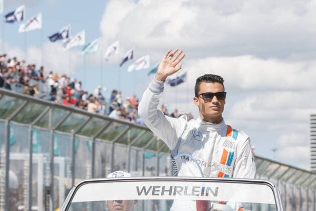 March 20, 2016: Pascal Wehrlein (GER) 94 from the Manor Racing at the drivers parade prior to the 2016 Australian Formula One Grand Prix at Albert Park, Melbourne, Australia. Formula One 2016: Australia - Race - ZUMAc04_
