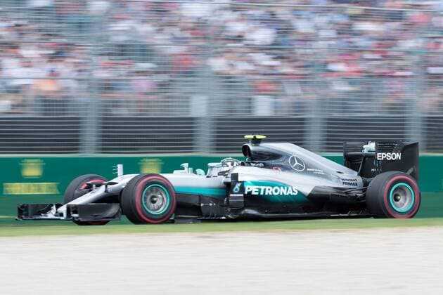 March 20, 2016: Nico Rosberg (DEU) 6 from the Mercedes AMG Petronas team at turn two of the 2016 Australian Formula One Grand Prix at Albert Park, Melbourne, Australia. Formula One 2016: Australia - Race - ZUMAc04_