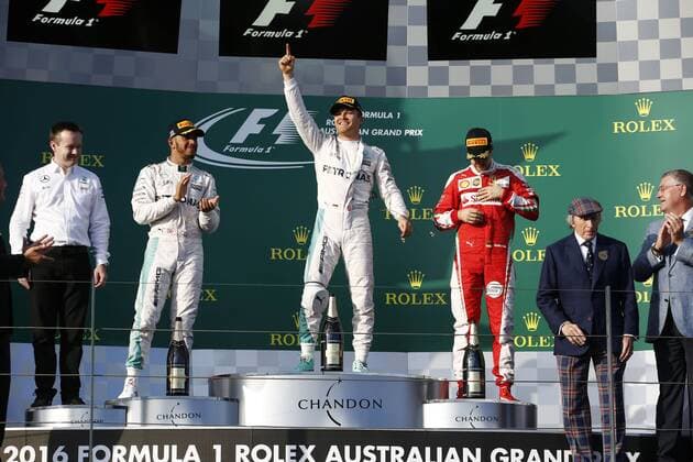 Motorsports: FIA Formula One World Championship WM Weltmeisterschaft 2016, Grand Prix of Australia, 44 Lewis Hamilton (GBR, Mercedes AMG Petronas Formula One Team), 6 Nico Rosberg (GER, Mercedes AMG Petronas Formula One Team), 5 Sebastian Vettel (GER, Scuderia Ferrari), xHOCHxZWEIx
