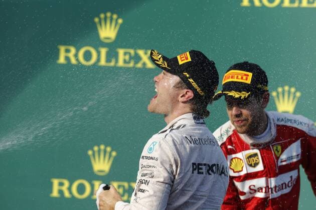 Motorsports: FIA Formula One World Championship WM Weltmeisterschaft 2016, Grand Prix of Australia, 6 Nico Rosberg (GER, Mercedes AMG Petronas Formula One Team), 5 Sebastian Vettel (GER, Scuderia Ferrari), xHOCHxZWEIx