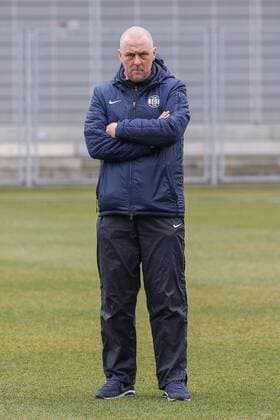 Markus Högner (Markus Hoegner, Trainer, SGS), enttäuscht schauend, Enttäuschung, Frustration, disappointed, pessimistisch, Freisteller, Einzelbild, Aktion, Action, Fussball, Allianz Frauen-Bundesliga, TSG 1899 Hoffenheim - SGS Essen, xozx