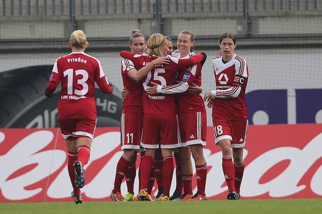 Torjubel 0-1 Dzsenifer Marozsan (1. FFC Frankfurt)