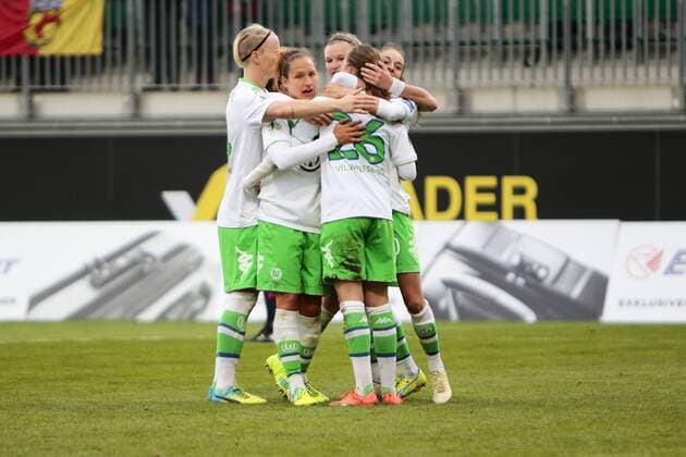Fußball, Allianz Frauen Bundesliga, VfL Wolfsburg - 1. FFC Frankfurt; Caroline Graham Hansen (Wolfsburg, 26) Jubel, Torjubel, Freude, Emotion, Torerfolg, Aktion, action, goal, goal celebration, celebrates . xtgx