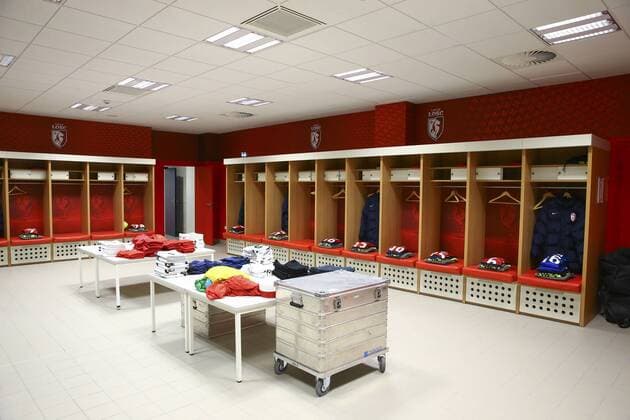 Umkleidekabine - Stadionansichten, Stade Pierre Mauroy, Heimstätte Lille OSC - Frankreich, Ligue 1 - 19 03 2016 GwendolineLeGoff Panoramic 