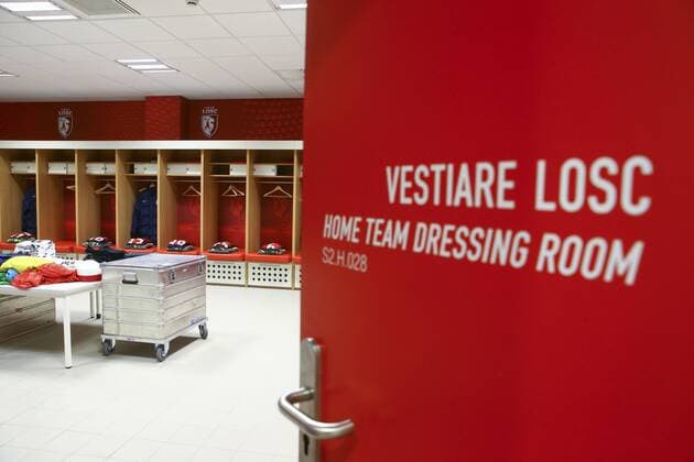 Umkleidekabine - Stadionansichten, Stade Pierre Mauroy, Heimstätte Lille OSC - Frankreich, Ligue 1 - 19 03 2016 GwendolineLeGoff Panoramic 