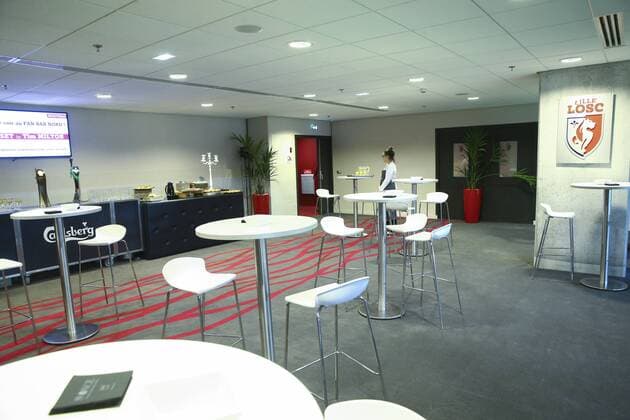 salon vip - Stadionansichten, Stade Pierre Mauroy, Heimstätte Lille OSC - Frankreich, Ligue 1 - 19 03 2016 GwendolineLeGoff Panoramic 