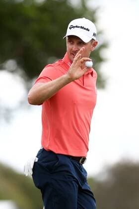 March 20, 2016 - Orlando, Florida, United States - Justin Rose waves to the crowd after putting the 9th green during the final round at the Arnold Palmer Invitational presented by MasterCard at Bay Hill Club & Lodge. PGA Golf Herren 2016 - Arnold Palmer Invitational - Final Round - ZUMAw109