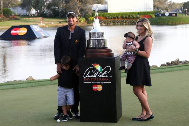 March 20, 2016 - Orlando, Florida, United States - Jason Day (L) and his wife Ellie with their children Dash James (L) and Lucy after winning the final round of the Arnold Palmer Invitational presented by MasterCard at Bay Hill Club & Lodge. PGA Golf Herren 2016 - Arnold Palmer Invitational - Final Round - ZUMAw109
