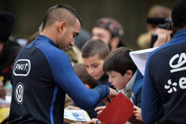 Dimitri Payet (fra) - FOOTBALL : Training Nationalteam Frankreich - 21 03 2016 AnthonyBIBARD FEP Panoramic 