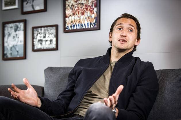 Interview mit Rene Adler (Torwart des HSV ) in der HSV-Loge im Volkspark Stadion - 29.10.2015 - Hamburg .