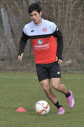 22.03.2016, xTKx, Fussball 1.Bundesliga, FSV MAINZ 05 Training, emspor, v.l. Yoshinori Muto (Mainz 05) ,