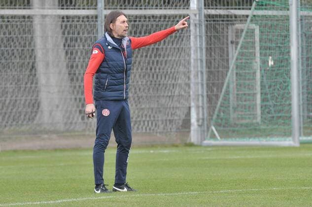 22.03.2016, xTKx, Fussball 1.Bundesliga, FSV MAINZ 05 Training, emspor, v.l. Trainer Martin Schmidt (Mainz 05) ,