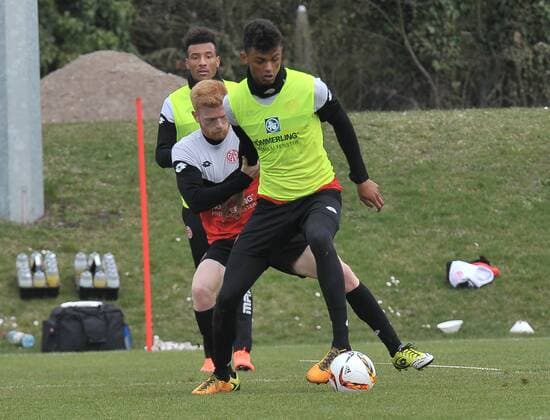 22.03.2016, xTKx, Fussball 1.Bundesliga, FSV MAINZ 05 Training, emspor, v.l. Fabian Kahlig (Mainz 05), Aaron Seydel (Mainz 05),