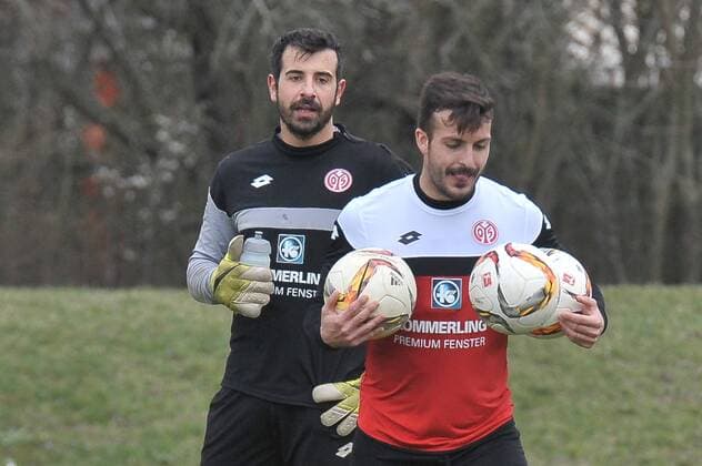 22.03.2016, xTKx, Fussball 1.Bundesliga, FSV MAINZ 05 Training, emspor, v.l. Gianluca Circi (Mainz 05), Giulio Donati (Mainz 05) ,
