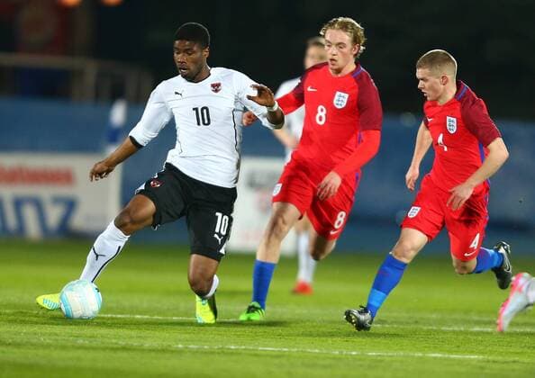 SOCCER - U18, AUT vs ENG, test match WIENER NEUSTADT,AUSTRIA,23.MAR.16 - SOCCER - OEFB Under-18 international match Länderspiel Austria vs England, friendly match. Image shows Kevin Danso (AUT), Tom Davies and Jacob Davenport (ENG). GEPAxpictures xCh.xKelemen